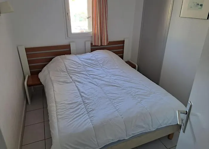 Primavera 115, T2 Avec Piscine, Parking A 300m Apartmán